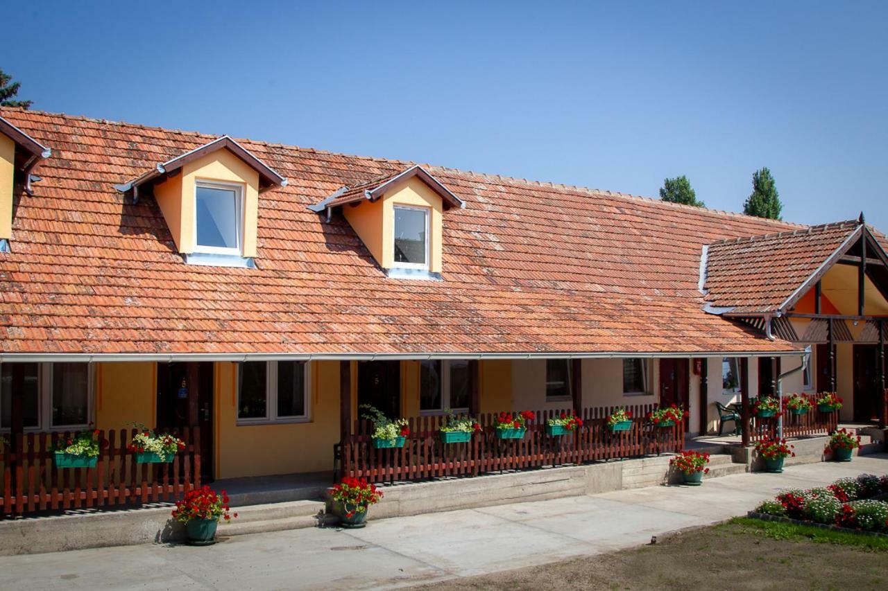 Apartmán Casa Simon 2 Subotica Exteriér fotografie